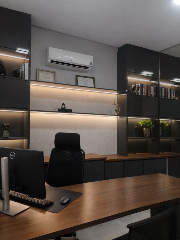 5a585f28-be46-416f-a93c-c28405f1a223